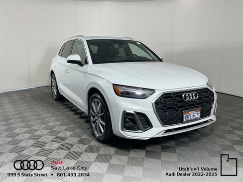 Used 2021 Audi Q5 e Prestige w/ Prestige Package AWD/4WD image 1