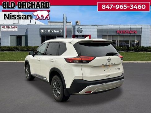 Used 2023 Nissan Rogue Platinum AWD/4WD image 8