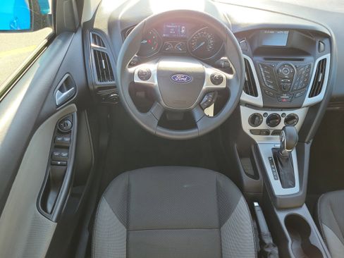 Used 2012 Ford Focus SE FWD image 11