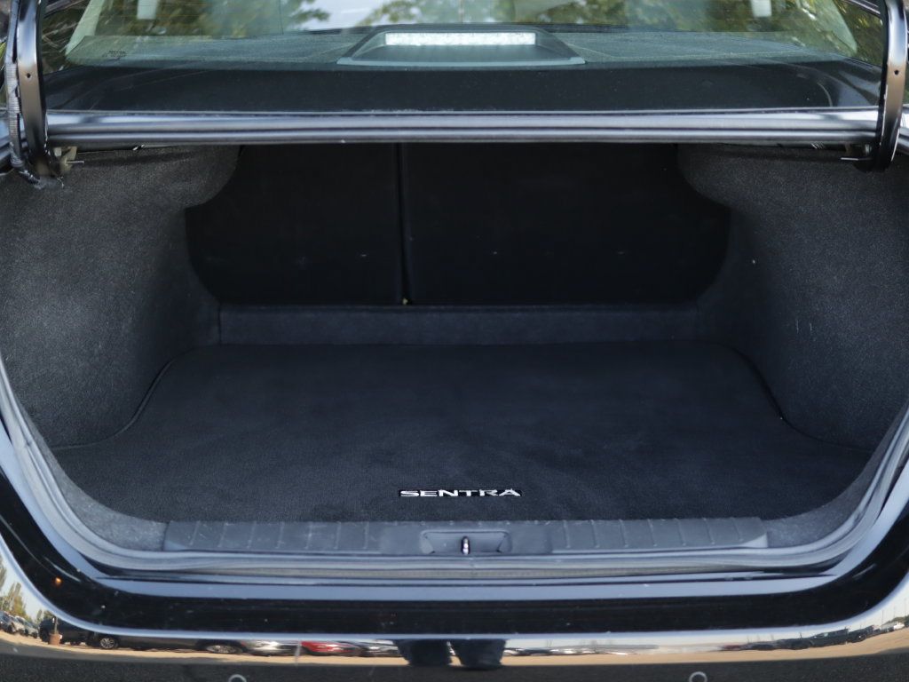 Used 2024 Nissan Sentra SV FWD image 23