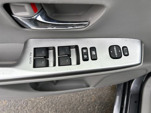 Used 2017 Toyota Prius V Two w/ Carpet Mat Package image 18