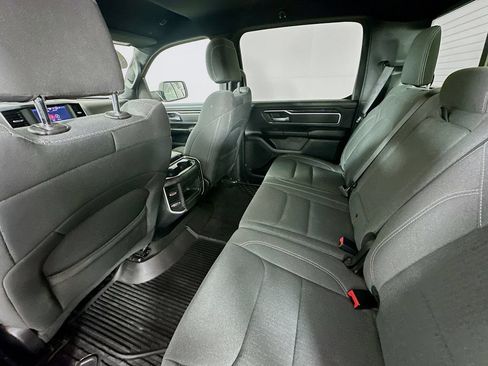 Used 2022 RAM 1500 Big Horn AWD/4WD image 31