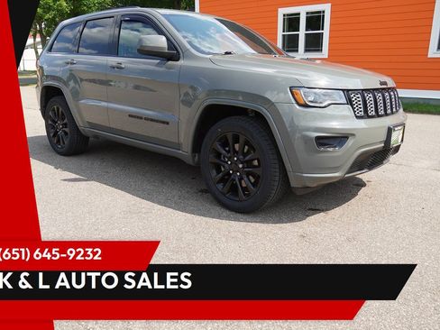 Used 2021 Jeep Grand Cherokee Laredo X AWD/4WD image 1
