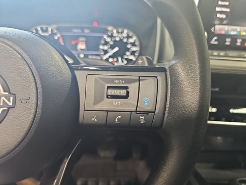 Certified 2023 Nissan Rogue SV AWD/4WD image 17