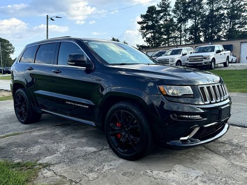Used 2014 Jeep Grand Cherokee SRT8 w/ Luxury Group II image 6