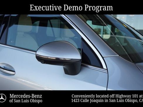 Used 2026 Mercedes-Benz GLC 300 image 10