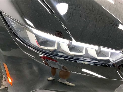 Used 2024 Ford Mustang Premium image 21