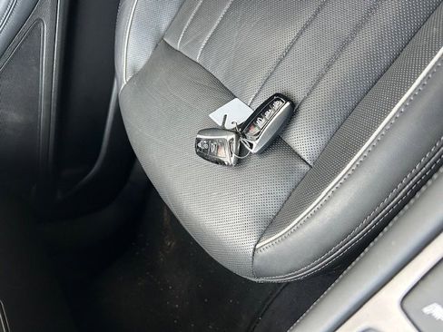 Used 2015 Hyundai Genesis 3.8 w/ Option Group 03 image 15