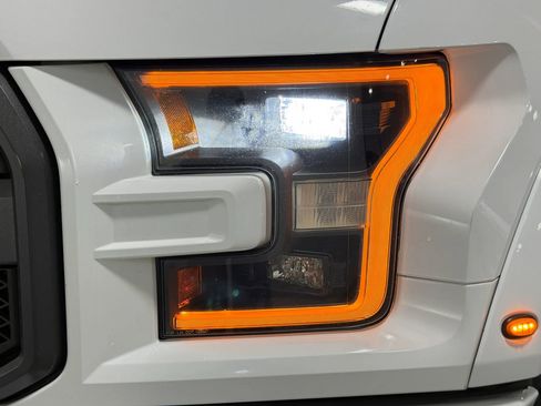 Used 2018 Ford F150 Raptor w/ Equipment Group 802A Luxury AWD/4WD image 69