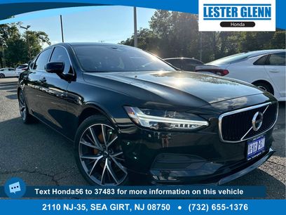 Used 2018 Volvo S90 T6 Momentum w/ Convenience Package