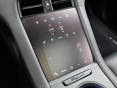 Certified 2023 Porsche Taycan 4 Cross Turismo image 22