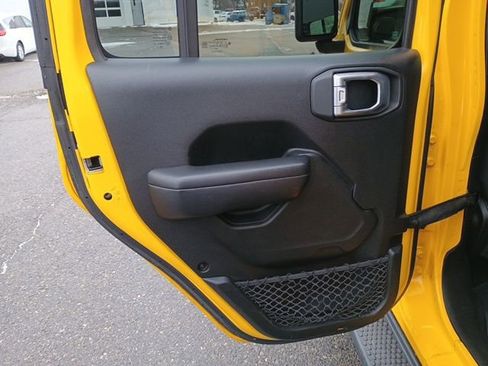 Used 2019 Jeep Wrangler Unlimited Rubicon image 20