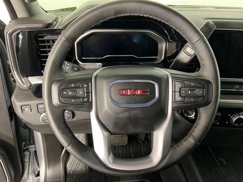 Used 2025 GMC Sierra 3500 SLT AWD/4WD image 32