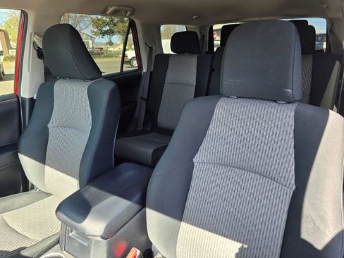 Used 2024 Toyota 4Runner SR5 AWD/4WD image 23