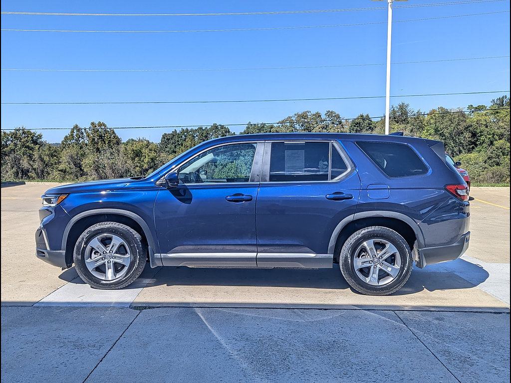Used 2025 Honda Pilot EX-L image 10