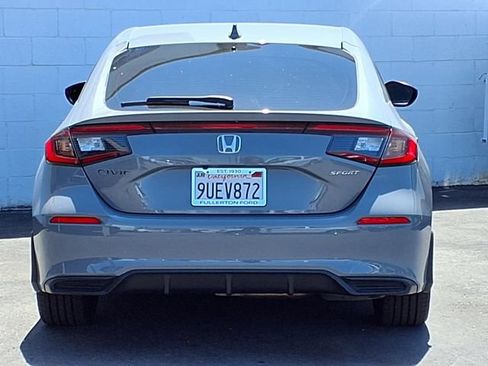 Used 2025 Honda Civic Sport image 5