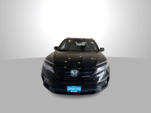 Used 2022 Honda Pilot Black Edition image 3