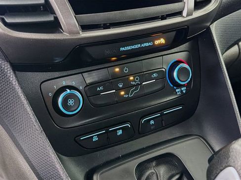 Used 2023 Ford Transit Connect XL image 16
