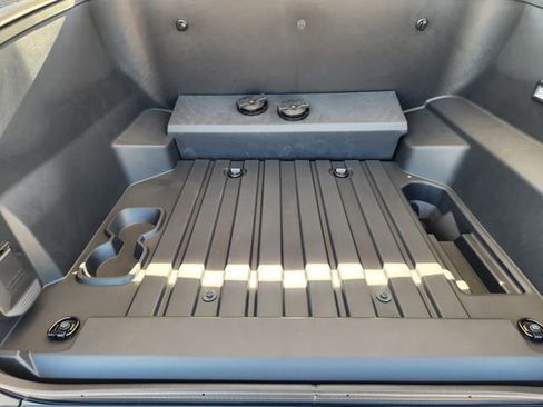 New 2026 GMC Sierra EV Elevation image 54