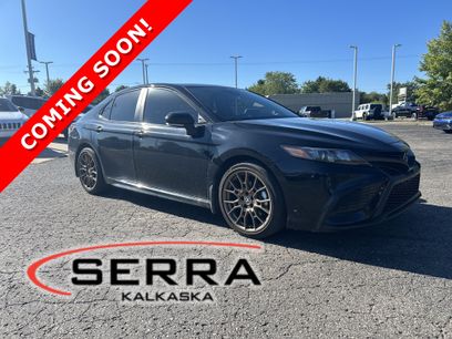 Used 2024 Toyota Camry SE w/ Convenience Package