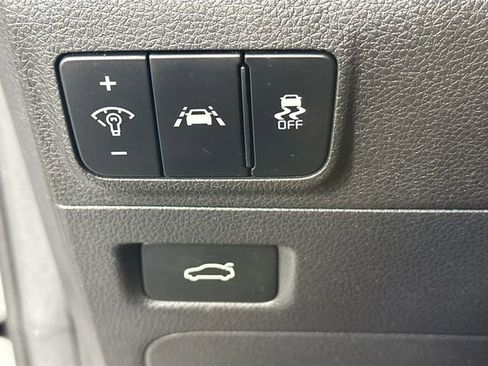 Used 2023 Kia K5 GT-Line image 24