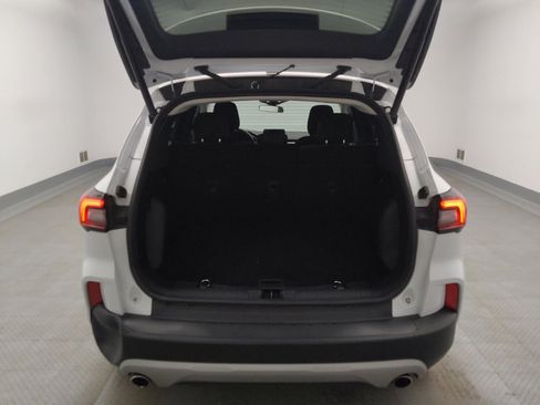 Used 2023 Ford Escape Active image 29