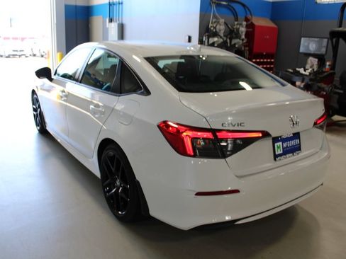 Used 2023 Honda Civic Sport image 20
