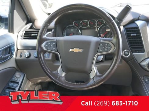 Used 2019 Chevrolet Suburban LT w/ LT Signature Package AWD/4WD image 47