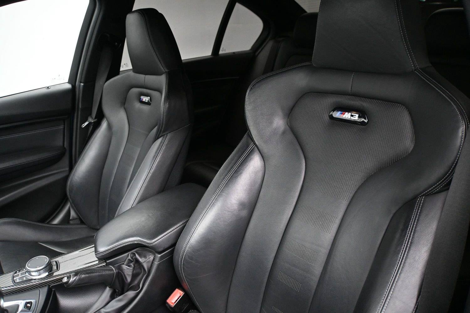 Used 2018 BMW M3 RWD image 11