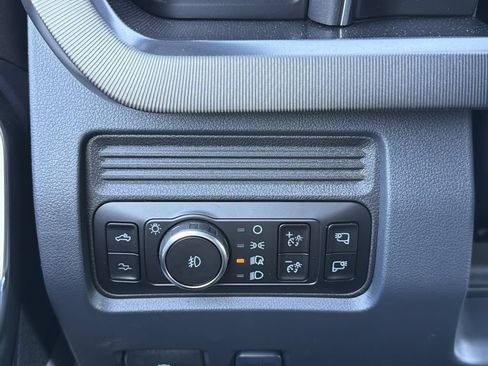 New 2026 Ford F250 Platinum AWD/4WD image 28