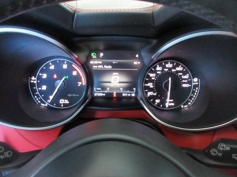 Used 2019 Alfa Romeo Stelvio Ti AWD/4WD image 58