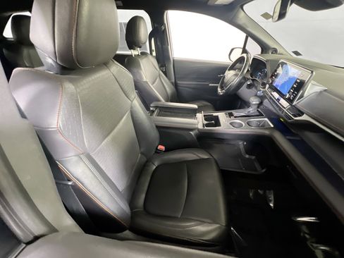 Used 2021 Toyota Sienna XSE w/ XSE Plus Package image 29