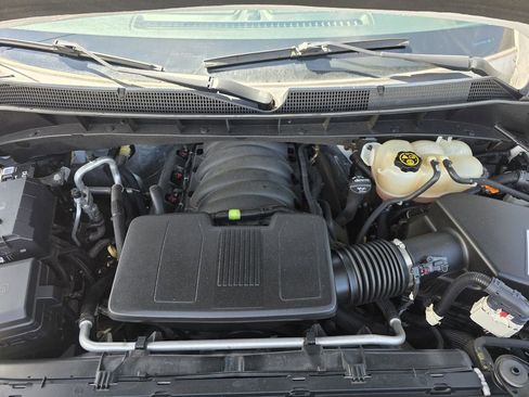 Used 2020 Chevrolet Silverado 1500 LT AWD/4WD image 28