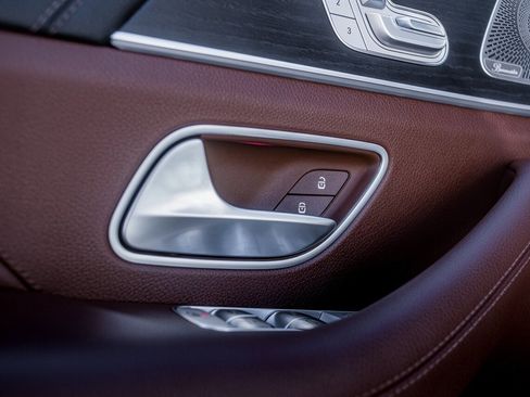 Used 2024 Mercedes-Benz GLE 350 4MATIC image 15