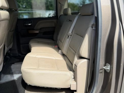 Used 2015 GMC Sierra 2500 SLT w/ SLT Preferred Package AWD/4WD image 13