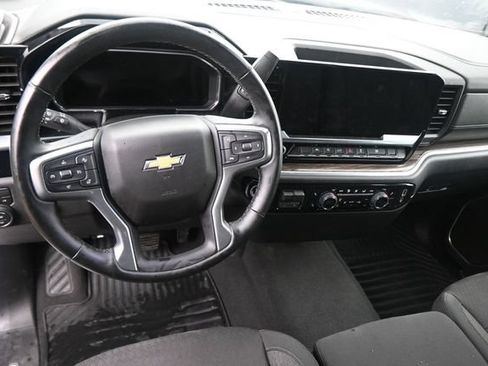 Used 2026 Chevrolet Silverado 1500 LT AWD/4WD image 22