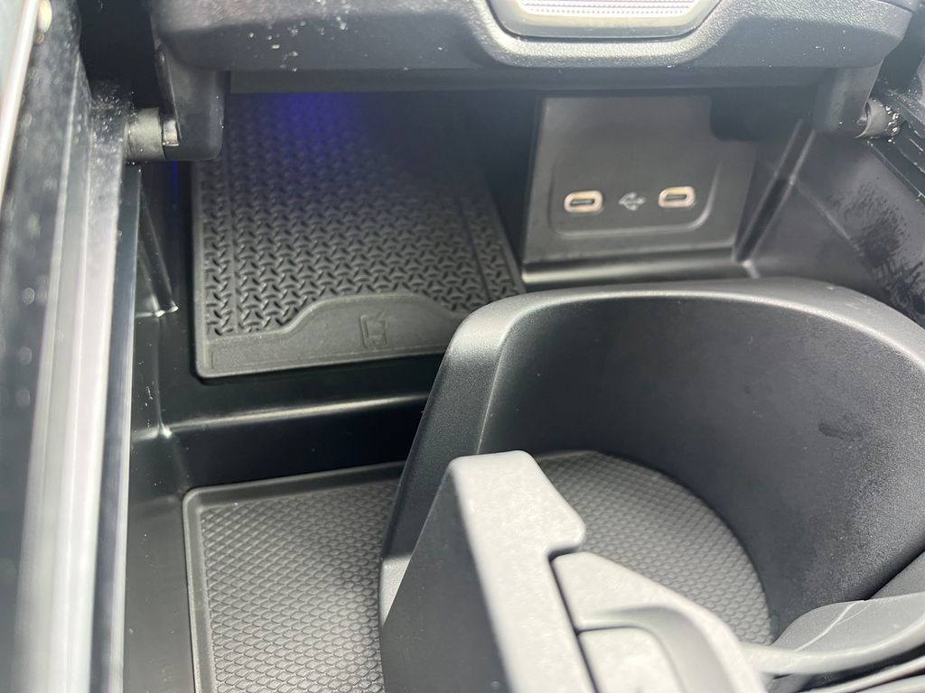 Certified 2025 Mercedes-Benz C 300 4MATIC Sedan image 25