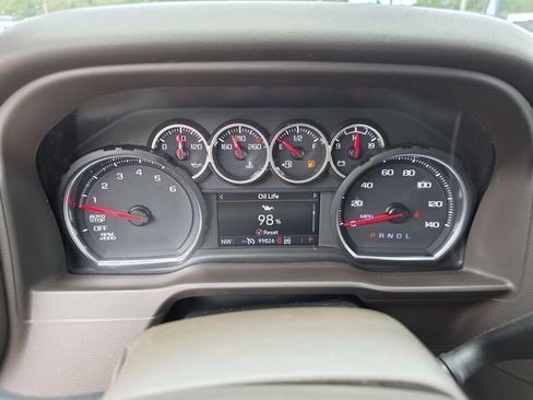 Used 2022 Chevrolet Silverado 1500 RST AWD/4WD image 35