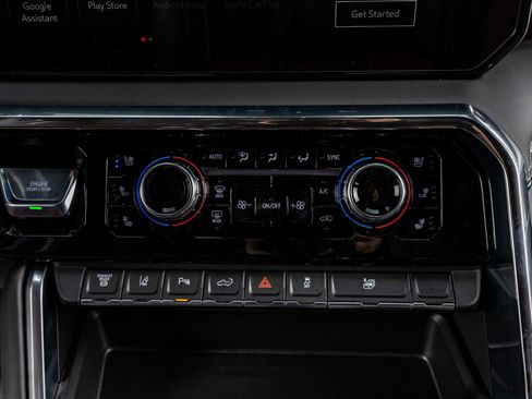 Used 2026 GMC Sierra 3500 Denali Ultimate image 26