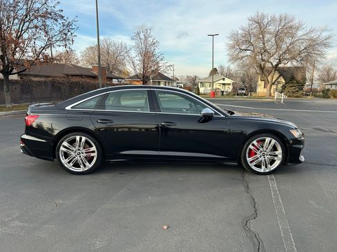 Used 2021 Audi S6 Prestige w/ Prestige Package image 6
