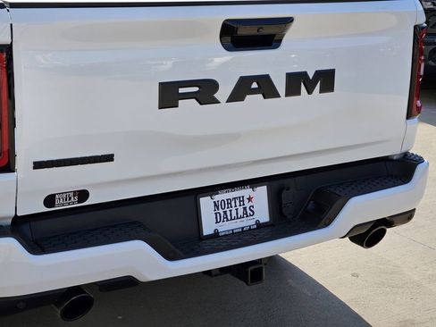 New 2026 RAM 1500 2WD Crew Cab image 5