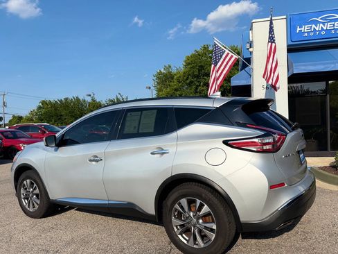 Used 2017 Nissan Murano SV FWD image 29