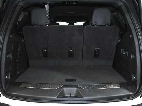 Used 2025 GMC Yukon Denali image 71