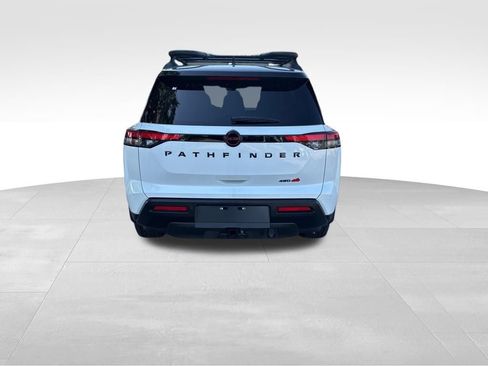 New 2026 Nissan Pathfinder Rock Creek AWD/4WD image 3