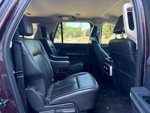 Used 2024 Ford Expedition Max XLT AWD/4WD image 10