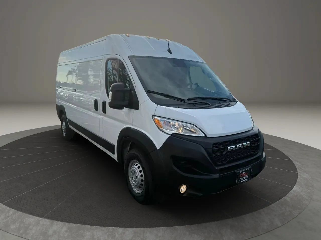 Used 2025 RAM ProMaster 2500 w/ Convenience Group FWD image 5