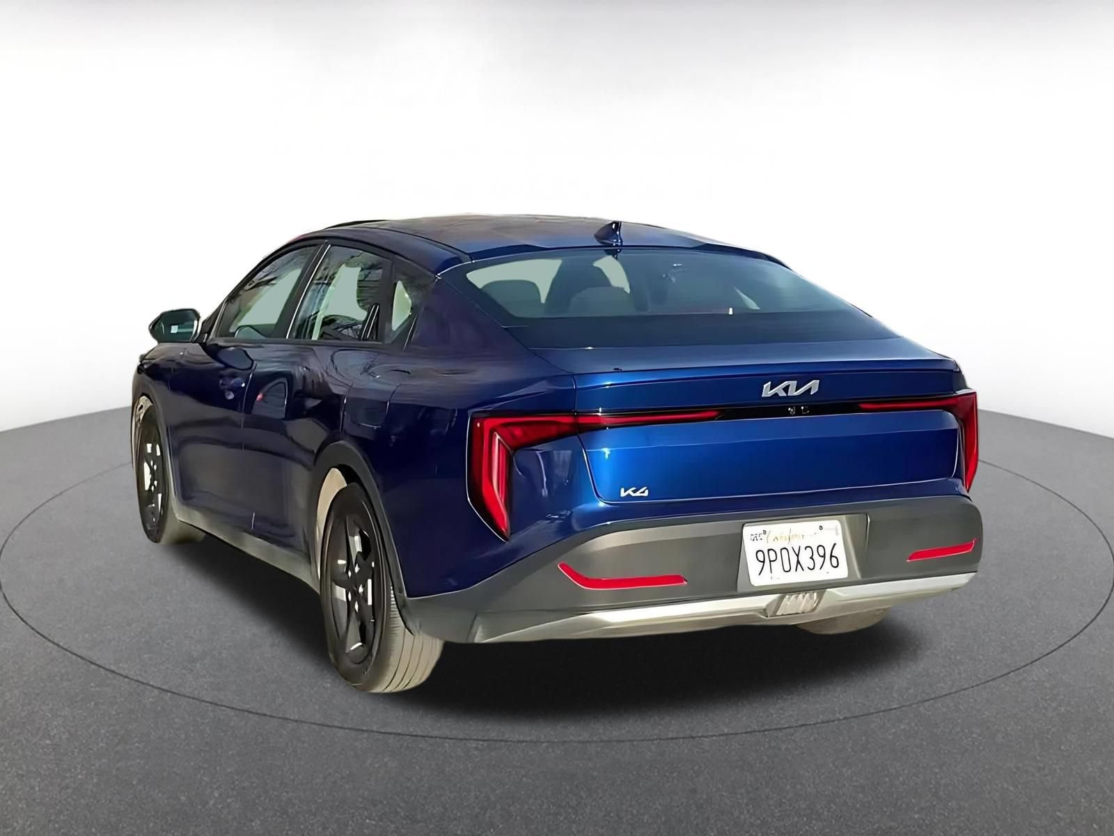 Used 2025 Kia K4 FWD image 9