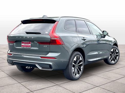 New 2026 Volvo XC60 B5 Plus w/ Climate Package AWD/4WD image 4