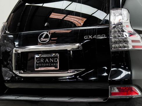 Used 2017 Lexus GX 460 AWD/4WD image 13