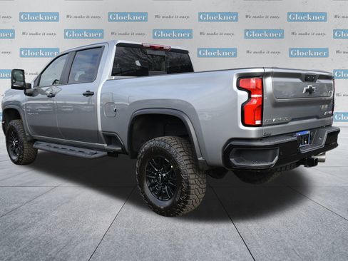 New 2026 Chevrolet Silverado 2500 ZR2 image 8